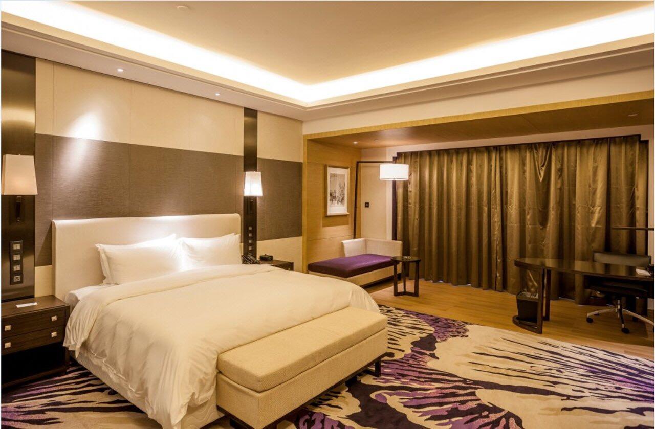 อู๋ฮั่น เหลียนโถว เพนนินซูลา โฮเต็ล แอนด์ รีสอร์ต Hotel อู่ฮั่น ภายนอก รูปภาพ