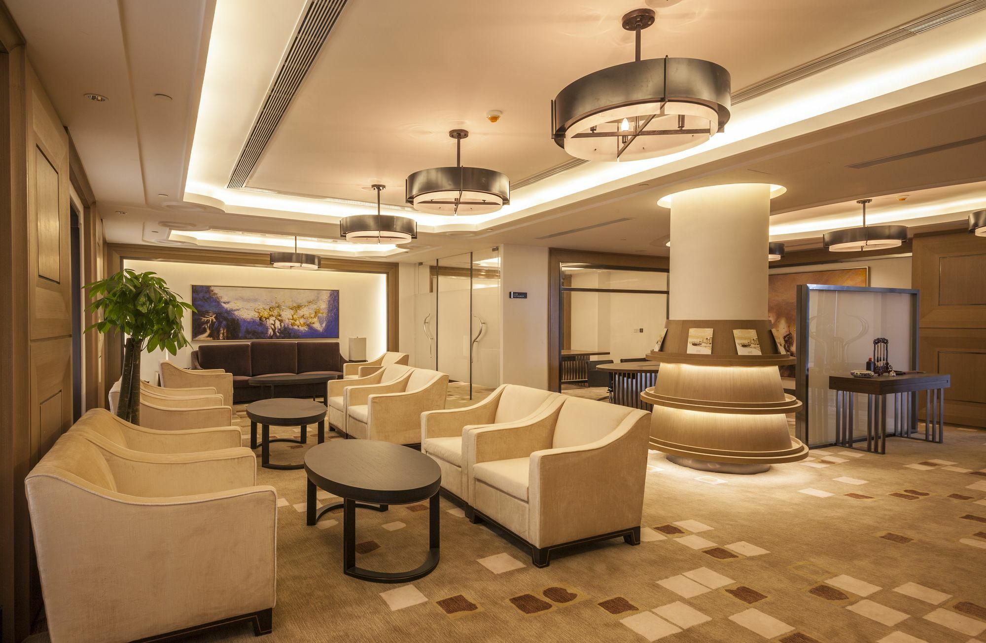 อู๋ฮั่น เหลียนโถว เพนนินซูลา โฮเต็ล แอนด์ รีสอร์ต Hotel อู่ฮั่น ภายนอก รูปภาพ